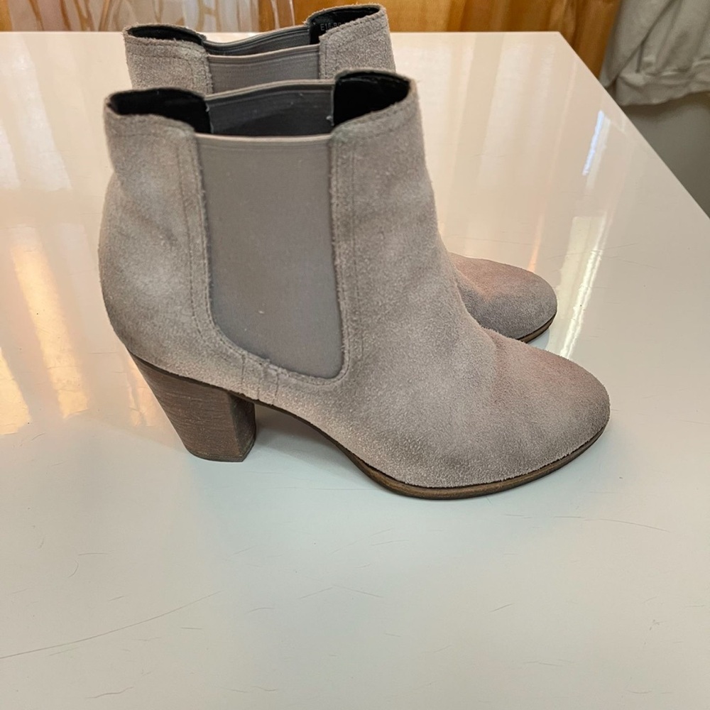 Cole Haan Hayes Gore Suede Booties-Gray- Sz W7B